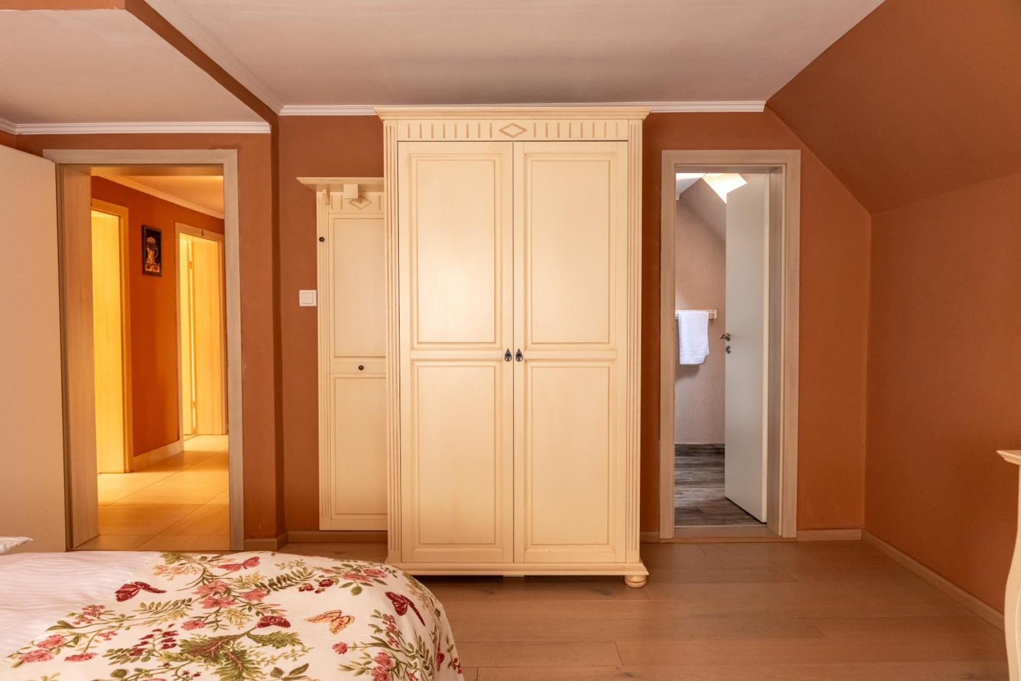 Vila Crisalia Sibiel -Sibiu (Adults Only) Hotel Екстериор снимка