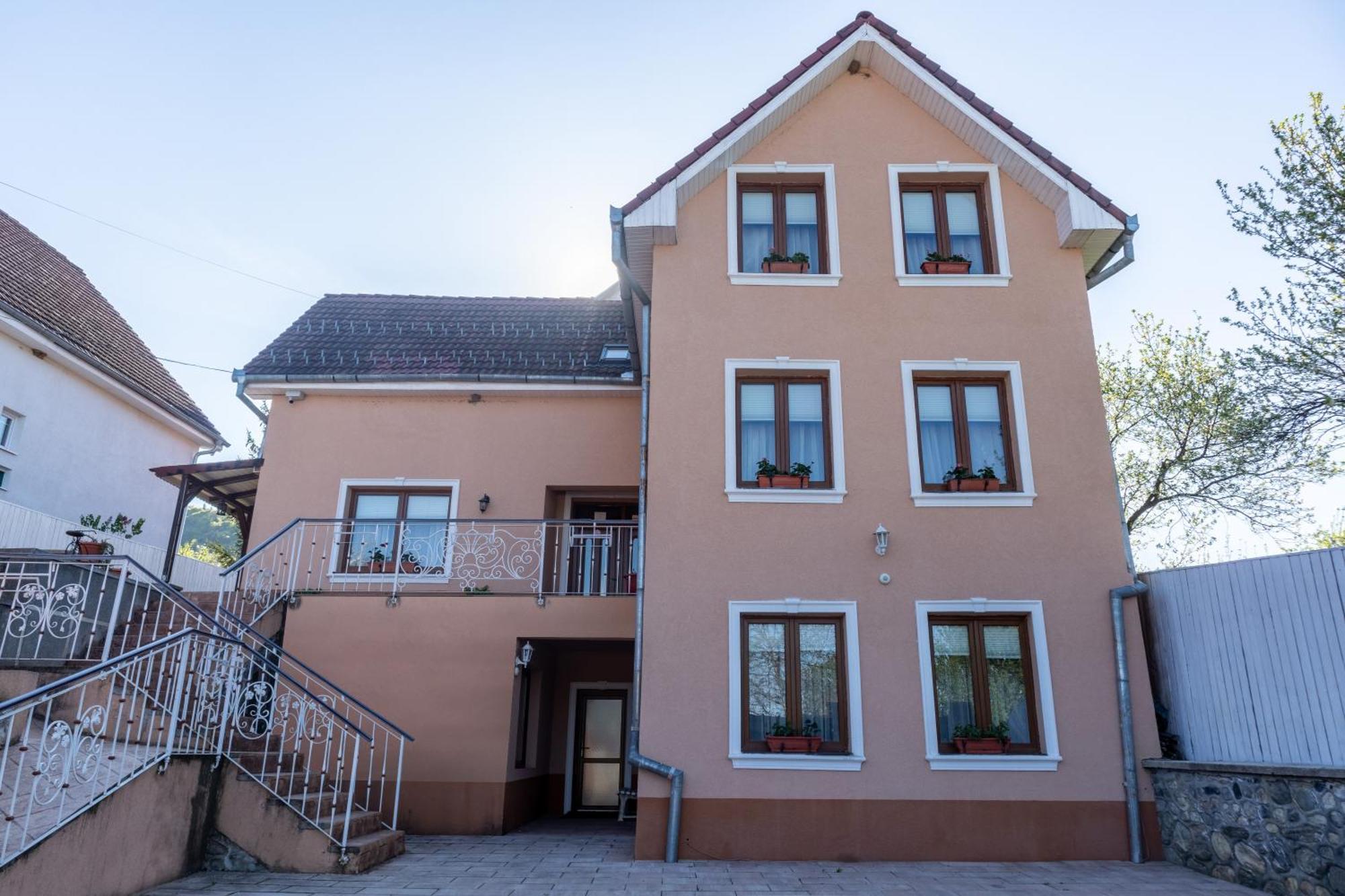Vila Crisalia Sibiel -Sibiu (Adults Only) Hotel Екстериор снимка
